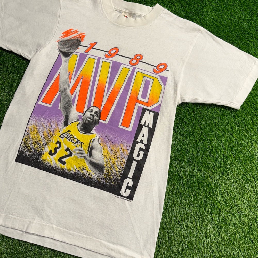 Vintage 1989 Magic Johnson MVP T-shirt